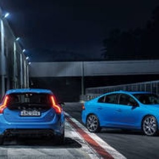 S60 ポールスターとV60 ポールスターを100台限定で発売|Volvo