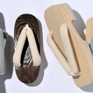 日本の伝統と現代の素材を活かした桐下駄「みかも木履」｜MIKAMO MOKURI
