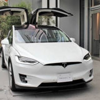 テスラのEV SUV「モデルX」国内販売を開始|Tesla