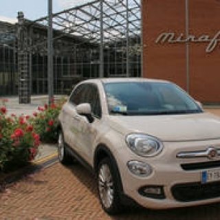 フィアット&ジープの「産直」ショールーム|Fiat