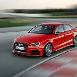 快速コンパクトセダン「アウディRS3セダン」誕生|Audi