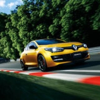 ルノー メガーヌ R.S. 273と左ハンドルの限定車を発売|Renault