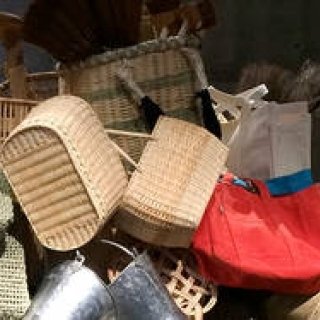 ジャスパー・モリソン氏監修による「Chairs, Baskets + Books」展開催|MARUNI