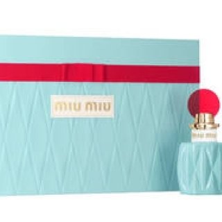 ミュウミュウからボディローションをセットにしたクリスマス セット登場｜Miu Miu
