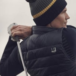 名門セントアンドリュースを彩るダンヒル｜dunhill