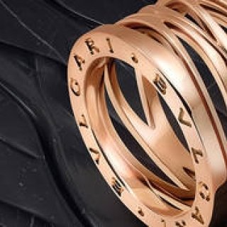 建築家がデザインした新作ジュエリー「ビー・ゼロワン デザイン レジェンド」｜BVLGARI