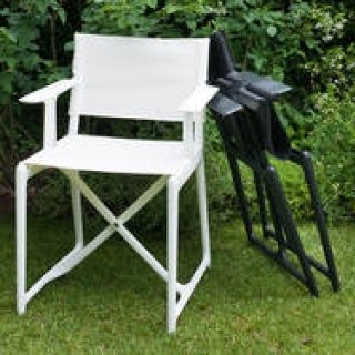 ワンプッシュで折りたたみ可能。フィリップ・スタルク、渾身の一脚｜MAGIS