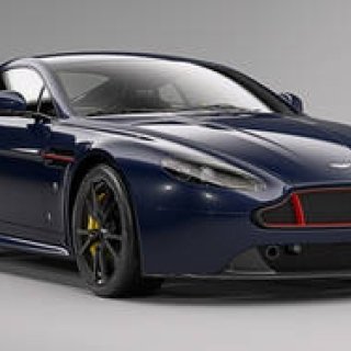 レッドブル・レーシングとコラボレーションしたヴァンテージS｜Aston Martin