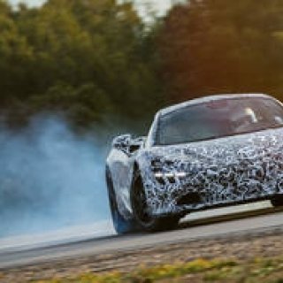 マクラーレン、ジュネーブで次世代モデルの発表を予告｜McLaren