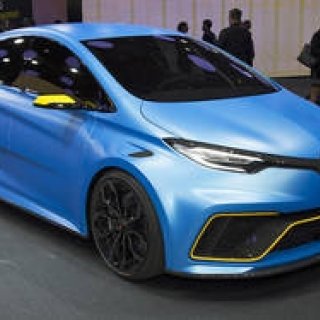 少ないEVと目立ったPHEVの関係|Geneva Motor Show