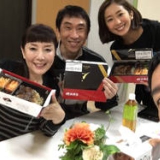 3か月間、4人で頑張った三谷さんの新作舞台「不信」｜戸田恵子