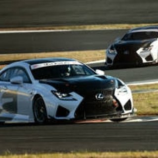 トップドライバーから学ぶ体験型プログラム「LEXUS AMAZING EXPERIENCE」|LEXUS