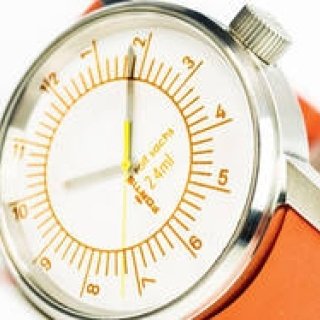 スイス人アーティスト、ロルフ・ザックス氏とのコラボアートモデル｜FORTIS