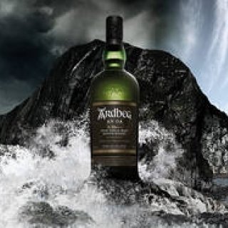 約10年ぶりのレギュラーラインナップとなる新商品『アン・オー』｜Ardbeg