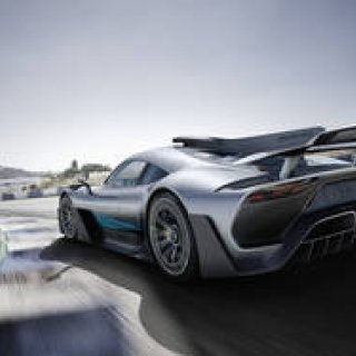 東京モーターショーで「AMGプロジェクト1」などをアジア初披露|Daimler