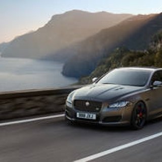 パワフルな「XJR575」を加えたXJ 2018年モデルの受注を開始|Jaguar XJ