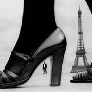 フランク ホーヴァット写真展「Un moment d’une femme」開催｜CHANEL