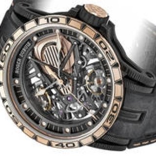 ランボルギーニのDNAを継承した「エクスカリバー」新モデル|ROGER DUBUIS