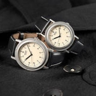 故スティーブ・ジョブス氏が愛した伝説のノームコアウオッチ「シャリオ」|SEIKO