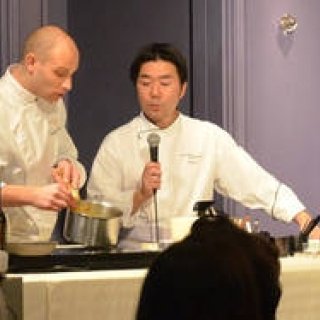 総料理長によるフレンチ料理の実演と食事会を開催｜Joël Robuchon