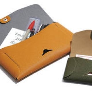 福岡県久留米のシューズメーカー「ムーンスター」が製造したカードケース｜HIGHTIDE