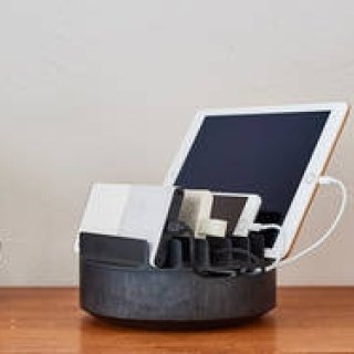 マルチ充電トレイ「COLONY」が「レッドドット・デザイン賞」を受賞｜NuAns