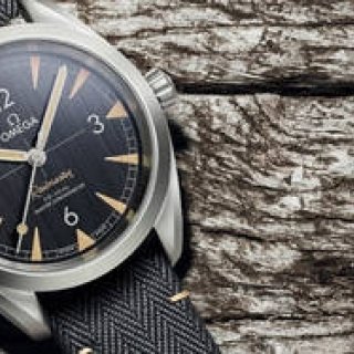 1957年のエポックモデル。復刻レイルマスターが、ついに日本上陸|OMEGA