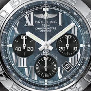 ローマ数字×真珠母貝ダイアルの日本限定モデルがローンチ開始｜BREITLING