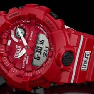 G-SHOCK×EVERLAST ボクシングギアのレッドを大胆に纏うコラボモデル|G-SHOCK