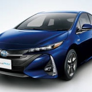 プリウスPHVにブラッシュアップを実施｜Toyota