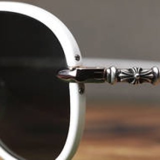  CHROME HEARTS｜最新アイウェアの人気モデル ギャラリー