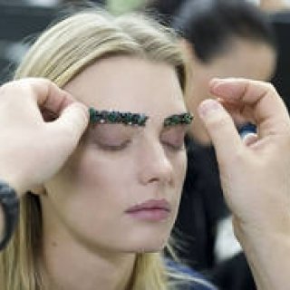 CHANEL｜ピーター フィリップが語る最新メイクアップ ギャラリー