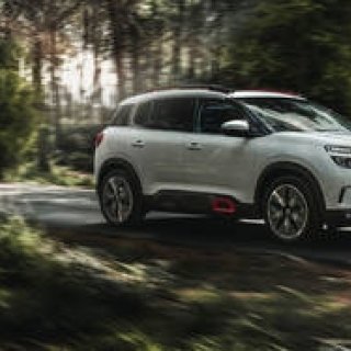 快適性を高めるシトロエンの新型SUV「C5エアクロスSUV」発売|Citroen