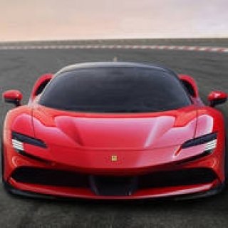 フェラーリ初のハイブリッド「SF90ストラダーレ」登場|Ferrari