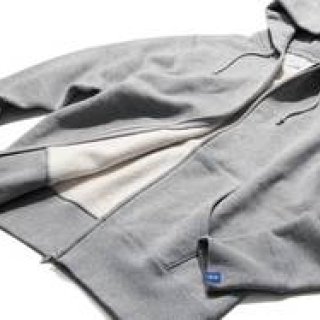 ループウィラー、日本が誇る「世界一正統なスウェットシャツ」｜LOOPWHEELER ギャラリー