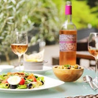 EAT｜南仏の風を感じるカフェビストロ「カフェ ニース・マタン」が原宿に ギャラリー