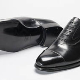 日本の靴作りを支え、若き職人を育てる「三陽山長」の世界に触れる｜ISETAN MEN’S ギャラリー