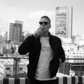 米・西海岸で話題のVaperがクリエーター集団のエキシビションに登場｜LOVE Design Initiative Australia ギャラリー