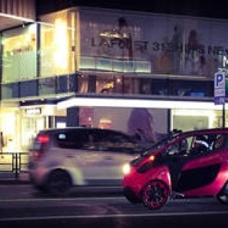 トヨタの次世代モビリティ、i-ROAD（アイロード）のテストパイロットを募集｜Toyota ギャラリー