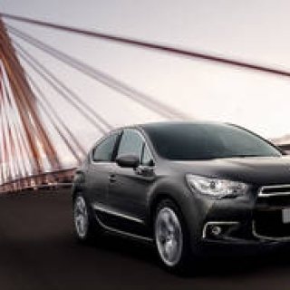 DS4のパワートレーンとモデル構成が一新｜Citroen DS ギャラリー