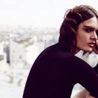 シャネル、マスキュリンな新作腕時計「BOY・FRIEND」誕生｜CHANEL ギャラリー