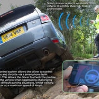 スマートフォンで操作できるレンジローバースポーツ｜Jaguar Land Rover ギャラリー