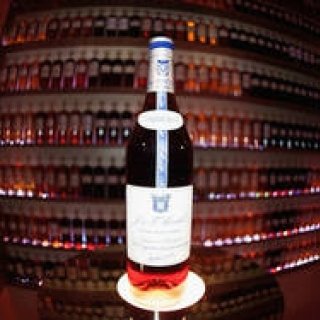 メゾン創業300周年記念、コニャック「マーテル」300周年ボトル発売｜MARTELL ギャラリー