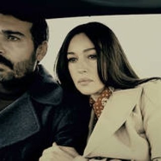 イラン人監督バフマン・ゴバディ × 女優モニカ・ベルッチ『サイの季節』｜MOVIE ギャラリー