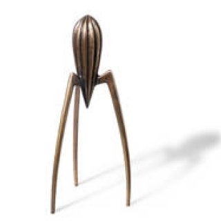 アレッシィのレモン絞り「Juicy Salif 」誕生25周年イベントを開催｜ALESSI ギャラリー