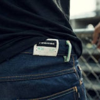 完全堆肥可能なファブリック“F-ABRIC”のデニムパンツが発売｜FREITAG ギャラリー