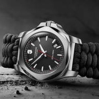 ビクトリノックスが、アウトドアブランドNaimakkaとコラボ｜VICTORINOX SWISS ARMY ギャラリー