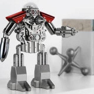 ロボットアニメ好きに捧ぐ贅沢なクロック｜MB&F ギャラリー