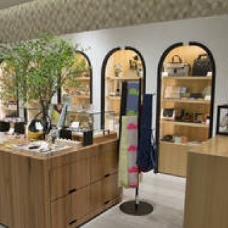 アッシュ・ペー・フランスが発信する“日本の感性をつなぐ場所”オープン｜rooms ギャラリー