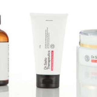 乾燥性敏感肌である開発者の名を冠した究極の保湿スキンケアライン誕生｜Dr.Saito Therapeutics ギャラリー